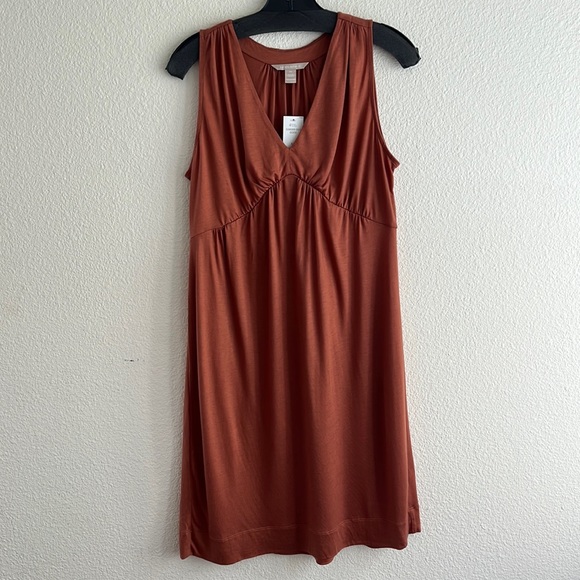 Banana Republic Dresses & Skirts - NWT Banana Republic Sleeveless Dress. Size XS
